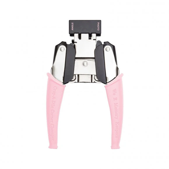 We R Memory Keepers • Crop-a-dile Corner Chomper Angle & Photo 3 We R Memory Keepers • Crop-a-dile Corner Chomper Angle & Photo